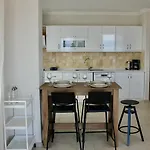 Lacivert Appartement *