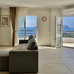 Lacivert Appartement *